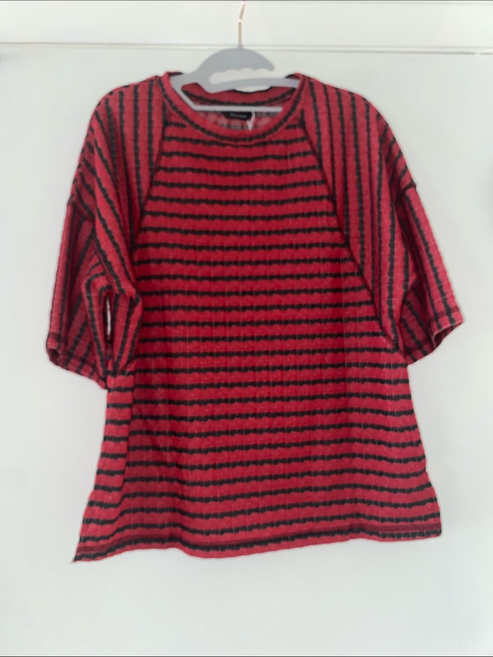 Dokotoo Women's Red & Black Striped Short-Sleeve Top Sz S NWT